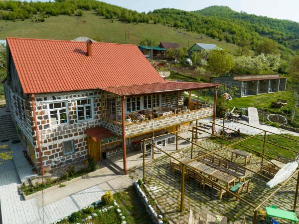 A la foto es mostra l'objecte Chamich Guesthouse situat a la ciutat de Debed.