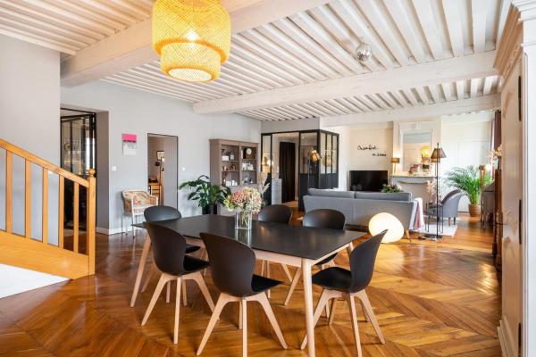 På billedet ses objektet Les Célestins - Apartment with an amazing view beliggende i byen Lyon.