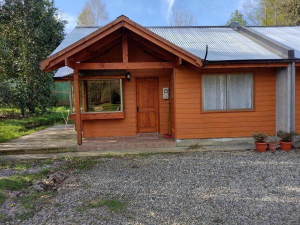 Na fotografii je vidět objekt Cabanas Rimari nacházející se ve městě Pucón.