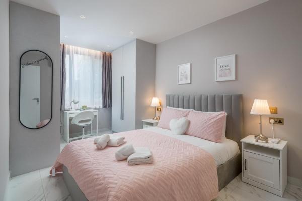 A la foto es mostra l'objecte Lux Apartment Near Wembley situat a la ciutat de Wealdstone.