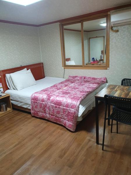 Eve motel, Pusan