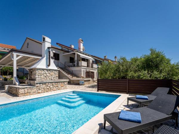 Apartment Albaneze By Interhome - Malinska