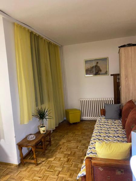 A la foto es mostra l'objecte Stay4day situat a la ciutat de Kijevo.