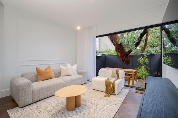 Foto 6: The Cloudscape - Cosy, Modern, and Chic Designer Pad