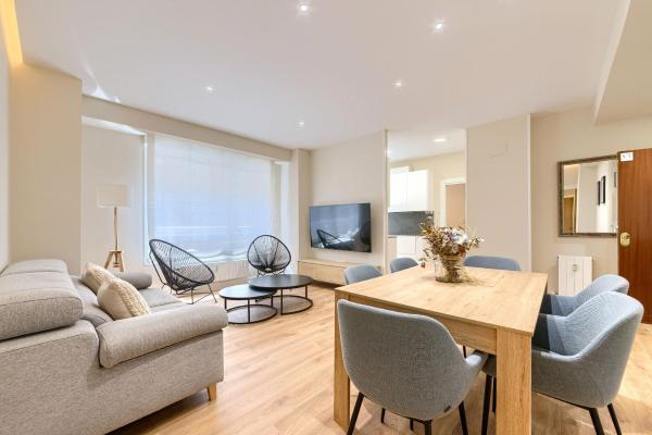 A la foto es mostra l'objecte Vivienda Turistica Tivoli Centrico y Moderno situat a la ciutat de Bilbao.