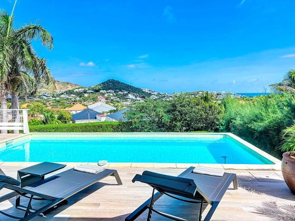 Villa Harmony spacious and modern with a sea view, Cul de Sac