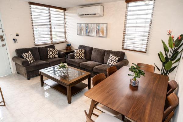 Fotografie 2: Oasis in the South of the Island with FREE parking and laundry