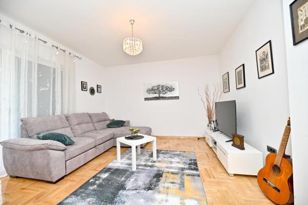A la foto es mostra l'objecte Apartment Ražanac Nikola situat a la ciutat de Ražanac.