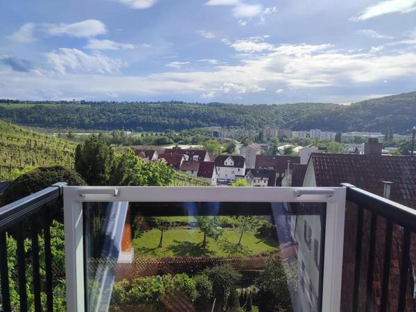 A la foto es mostra l'objecte Weinberge - Fernblick - Stuttgart situat a la ciutat de Mettingen.