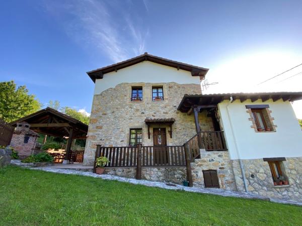 A la foto es mostra l'objecte Apartamentos Rurales La Caviana situat a la ciutat de Covadonga.