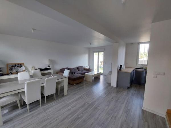 A la foto es mostra l'objecte Maison calme proche de la cité des loisirs situat a la ciutat de Gandrange.