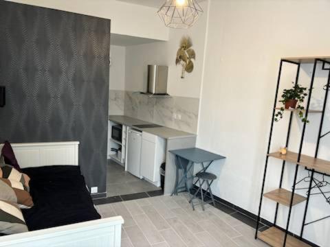 Studio calme avec un lit, Bordeaux