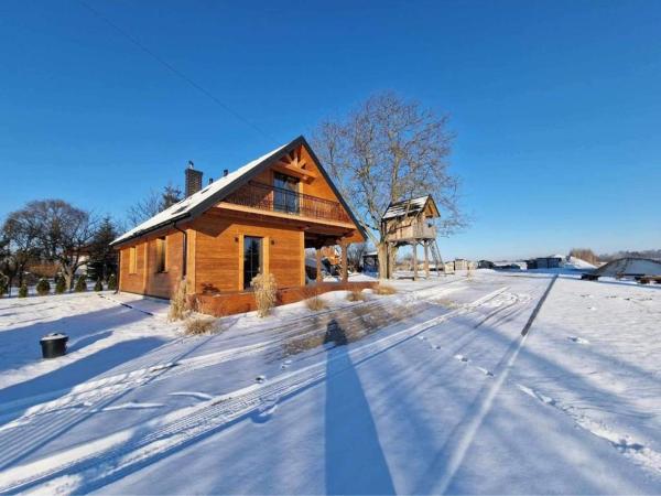 Na fotografii je vidět objekt Winter Heaven nacházející se ve městě Strzelce.