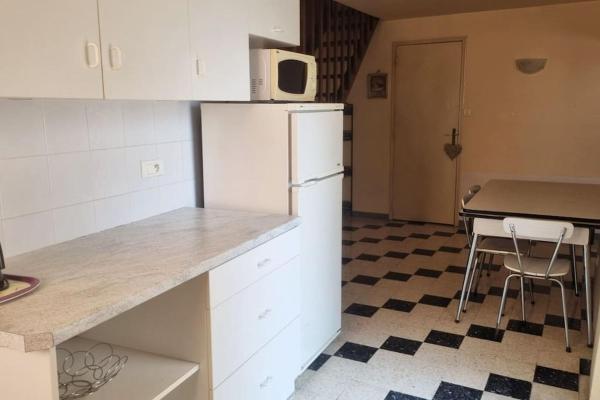 A la foto es mostra l'objecte Appartement familial région PACA situat a la ciutat de Les Serres.