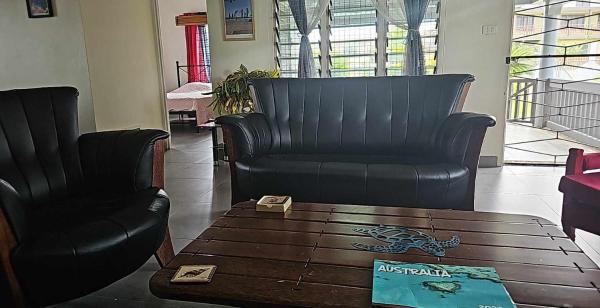 På bilden syns objektet Holiday Home Coralcoast som ligger i staden Voua.