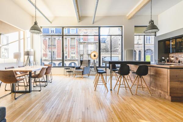 På billedet ses objektet IKIZEN Prestige - Loft du Cadran - parking privé beliggende i byen Reims.