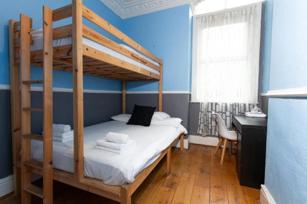 Comfy Private Room near MCR Centre, Manchester