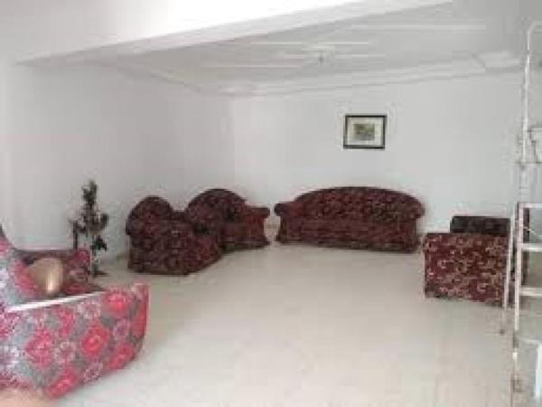 Na foto é possível ver o objeto 360 INNn localizado na cidade de Bayt Raʼs.