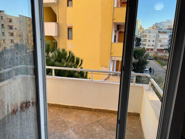 Na fotografii je vidět objekt Apartament KON nacházející se ve městě Durrës.