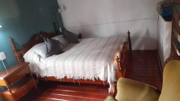 写真にはカルメン・デ・アレコ市にあるLoft de La Casa del Arbolが写っています。