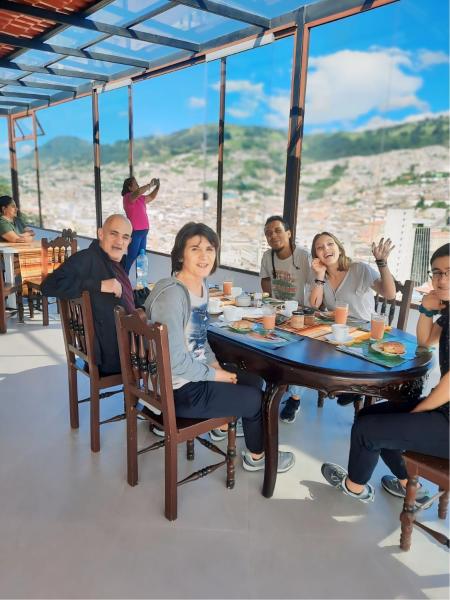 A la foto es mostra l'objecte Hostal La Terraza - Roof Terrace Overlooking The North and Historic Centre situat a la ciutat de Quito.