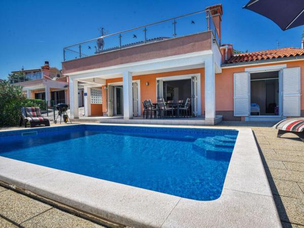 På billedet ses objektet Casa Iris Comfortable holiday residence beliggende i byen Hrvatini.