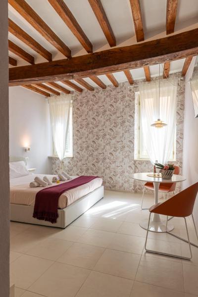A la foto es mostra l'objecte GLAM PARMA situat a la ciutat de Parma.
