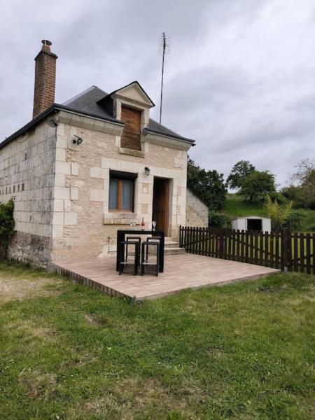 Na fotografii je vidět objekt Le petit gîte nacházející se ve městě Mosnes.