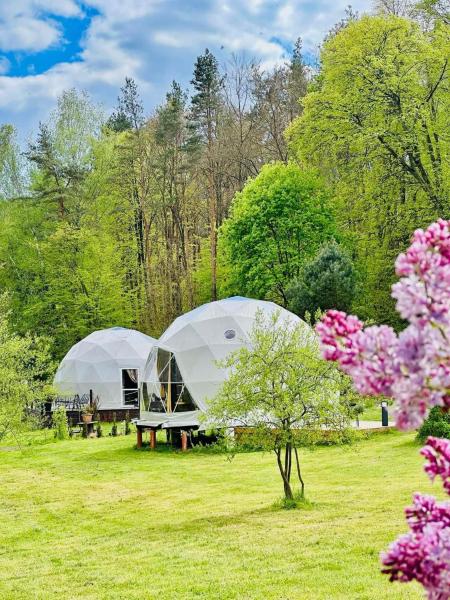 Nella foto è visibile l'oggetto GlampingSantoczno situato nella città di Rybakowo.
