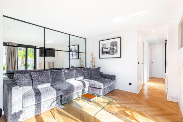Billede 4: GuestReady - Paris Charm with Montmartre View