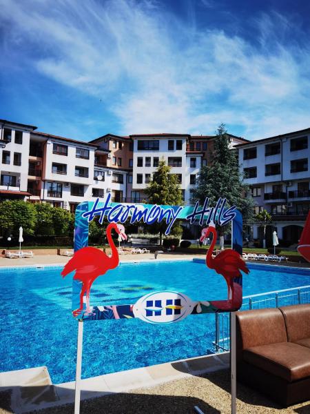 Na zdjęciu widoczny jest obiekt Harmony hills view apartments położony w mieście Batovo.