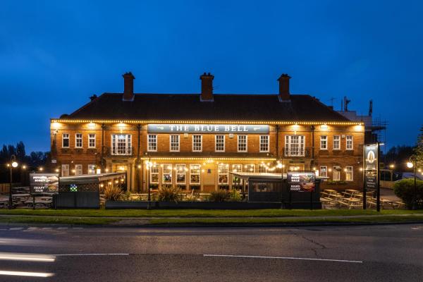 På bildet vises objektet Blue Bell Lodge Hotel som ligger i byen Middlesbrough.
