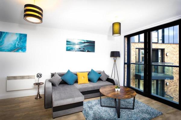Birmingham City Centre-Chinatown-Business-Leisure, Birmingham
