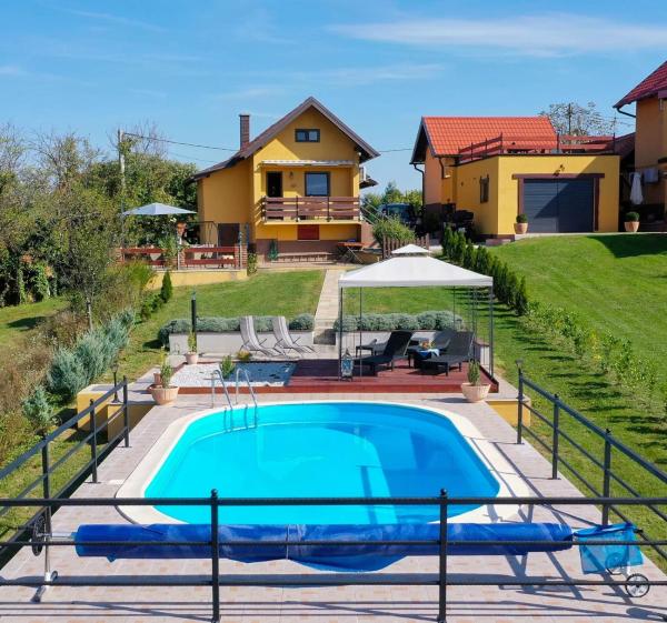 Na zdjęciu widoczny jest obiekt Lily's Rural House położony w mieście Kelemen.