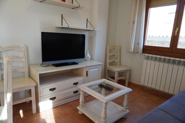 A la foto es mostra l'objecte Apartamentos Casa DOMENC situat a la ciutat de Sapeira.