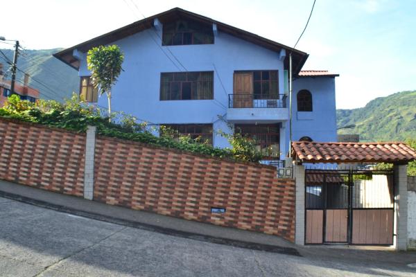 A la foto es mostra l'objecte Hostal Princesa Maria situat a la ciutat de Baños.