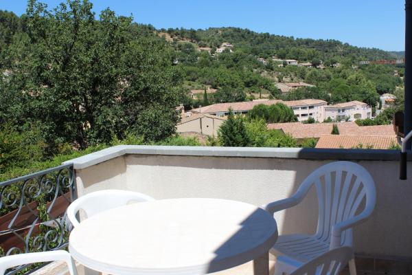 Auf dem Foto ist das Objekt Meublé14 avec terrasse in der Stadt Gréoux-les-Bains zu sehen.