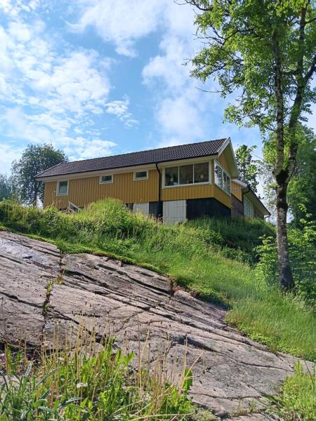 Na fotografii je vidět objekt Ferienhaus Schweden - Hus Else nacházející se ve městě Gällstad.