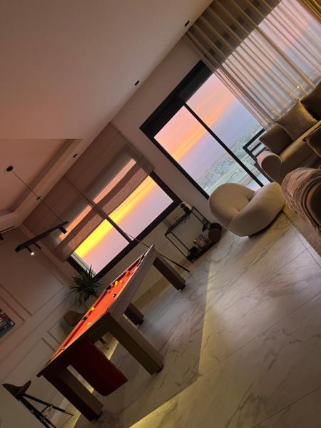 A la foto es mostra l'objecte Appartement-Penthouse luxueux à dar bouazza situat a la ciutat de Casablanca.