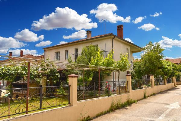 Apartment Davor 2330 - Pula