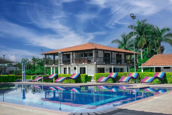 A la foto es mostra l'objecte Finca Hotel Palmas Del Edén situat a la ciutat de El Edén.