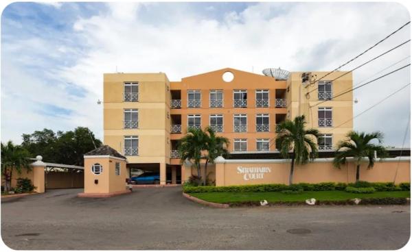 Apartment At Strathairn - Kingston (Jamaica)