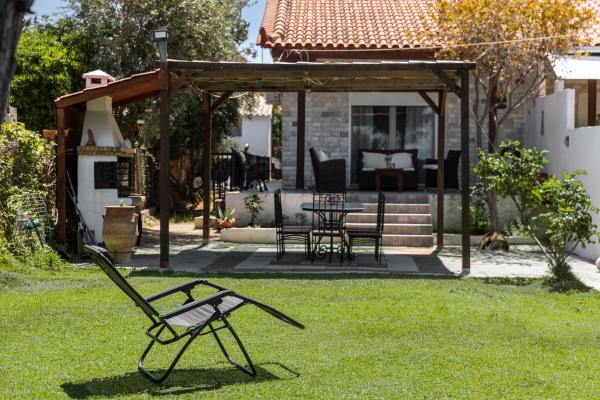 A la foto es mostra l'objecte rosalena's house situat a la ciutat de Calcis.