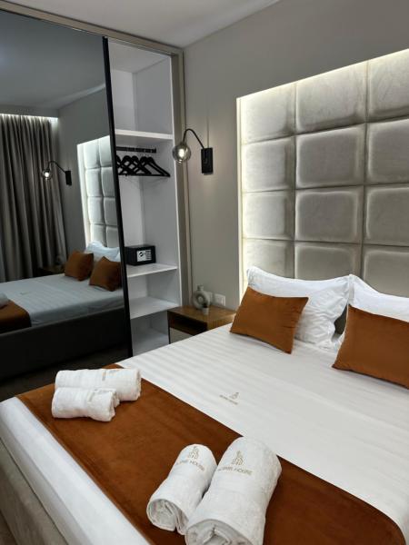 A la foto es mostra l'objecte Glenis Luxury Apartment situat a la ciutat de Durrës.