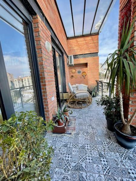 Billede 5: Triplex with Tbilisi view