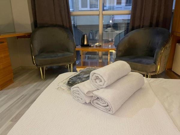 La photo montre l'objet Dnc Pansiyon situé dans la ville de Konak.