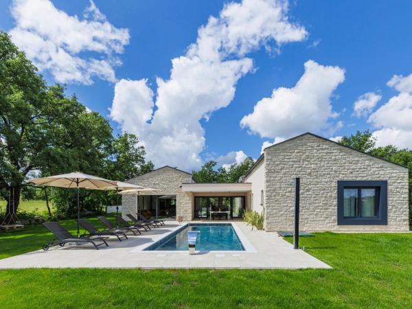 På billedet ses objektet Villa Ana by Interhome beliggende i byen Žminj.