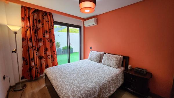 A la foto es mostra l'objecte Sunny apartment with terrace near CasaFiananceCity situat a la ciutat de Casablanca.