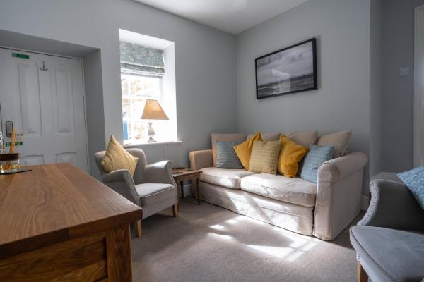 A la foto es mostra l'objecte Hassop Station Apartment on the Monsal Trail situat a la ciutat de Bakewell.