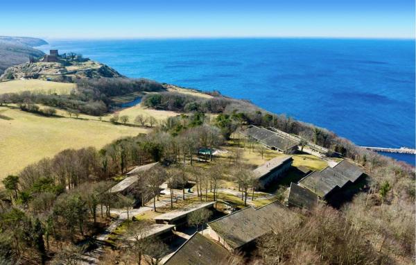 Stunning Apartment In Allinge With Wifi - 波恩荷爾摩島